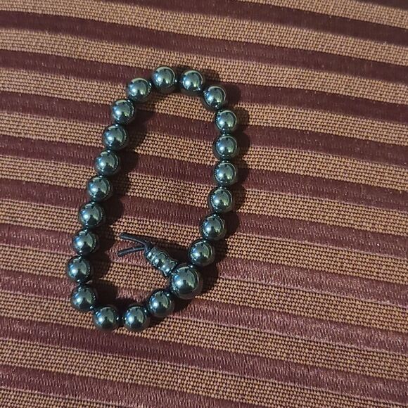 4 Black And Silver Toned Necklaces And 1 Bracelet - Picture 5 of 10